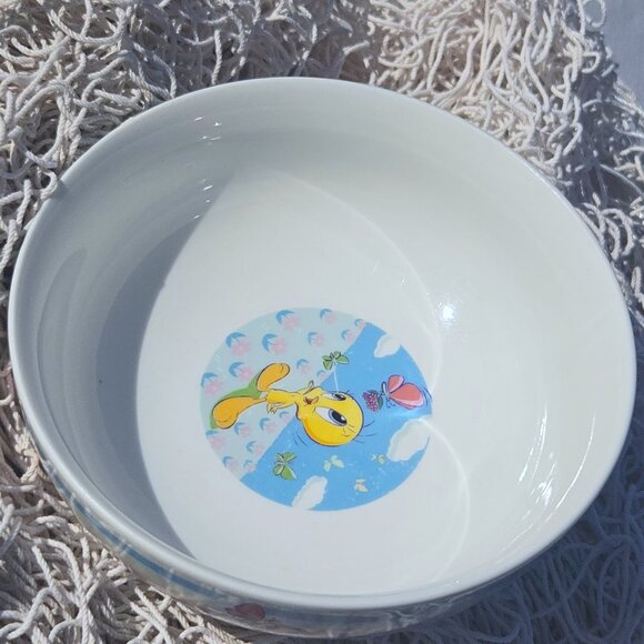 Vintage Collector's Looney Tunes Gibson Tweety Bird 6" Bowl No Chips Sparkling - Picture 1 of 10